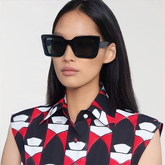 NEW!!! CELINE Sunglasses CL40156U 01A Authentic - Picture 2 of 11